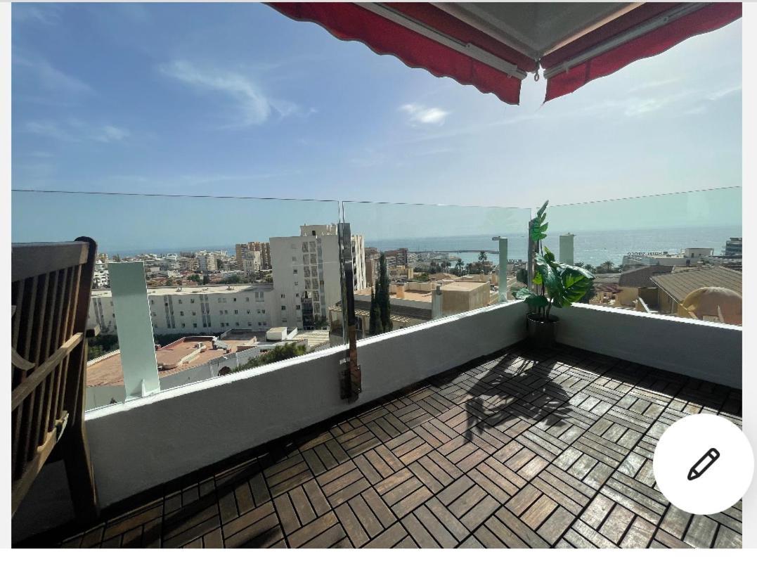 Appartamento Apartamento en urbanización con fantásticas vistas Benalmádena Esterno foto